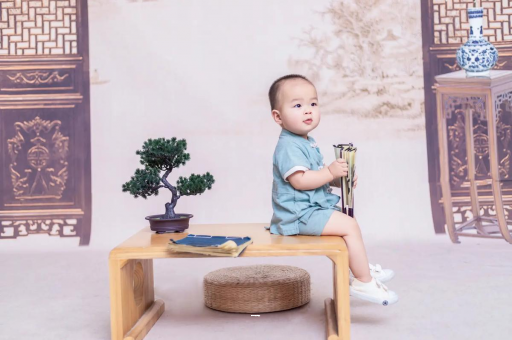 资兴孕妇几个月胸部变大